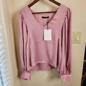 Dèluc Angela blouse in Old Rose color, Large, NWT